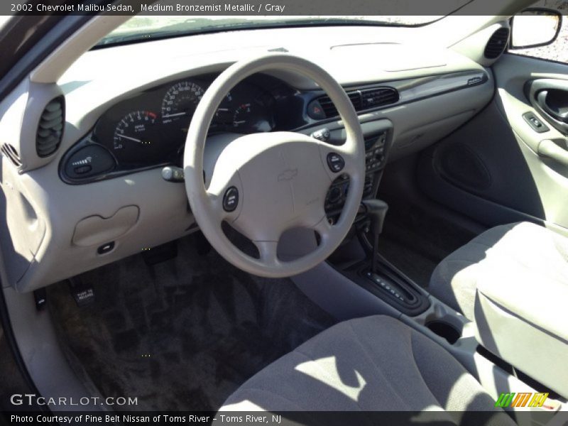Medium Bronzemist Metallic / Gray 2002 Chevrolet Malibu Sedan