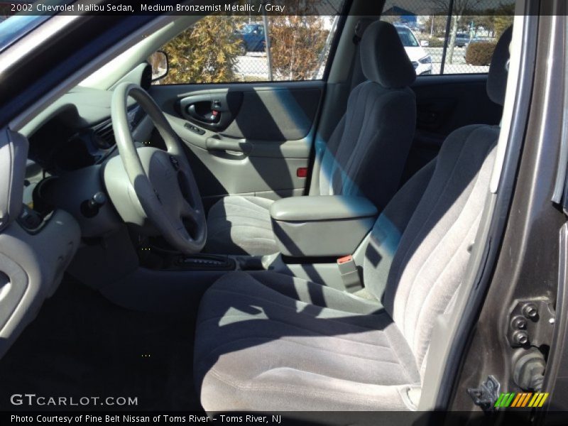 Medium Bronzemist Metallic / Gray 2002 Chevrolet Malibu Sedan