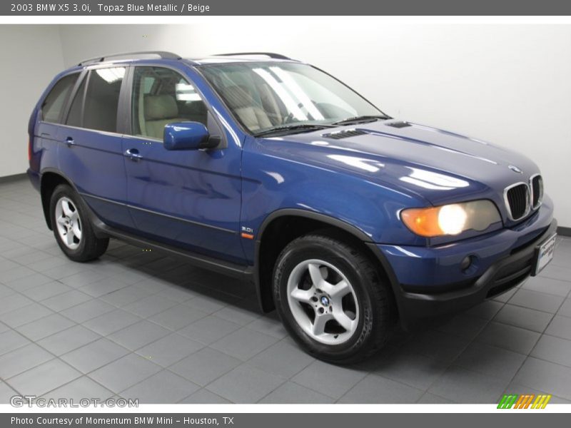 Front 3/4 View of 2003 X5 3.0i