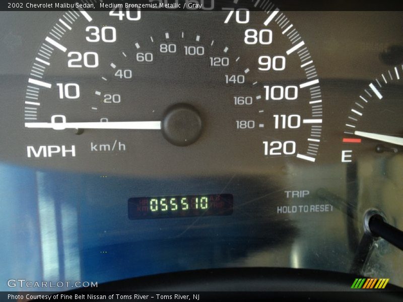 Medium Bronzemist Metallic / Gray 2002 Chevrolet Malibu Sedan