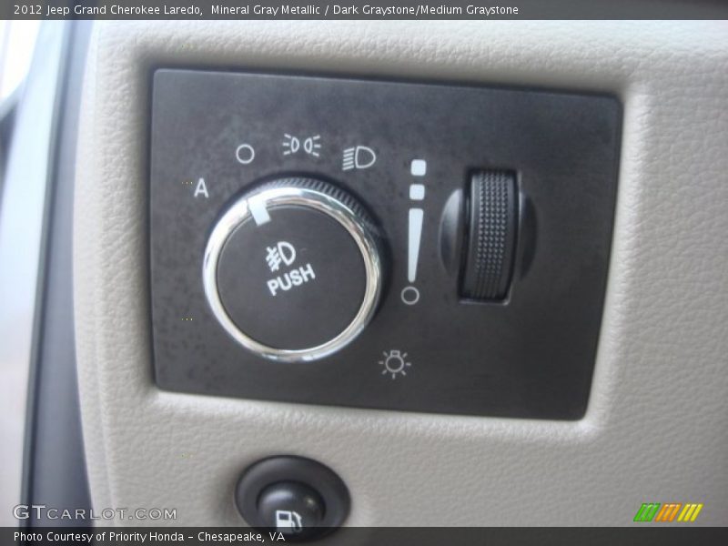 Mineral Gray Metallic / Dark Graystone/Medium Graystone 2012 Jeep Grand Cherokee Laredo