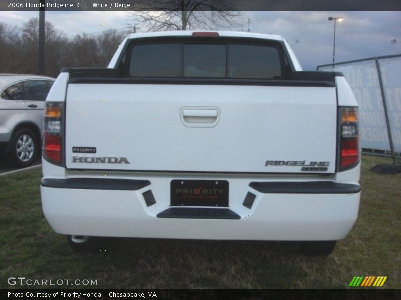 White / Beige 2006 Honda Ridgeline RTL