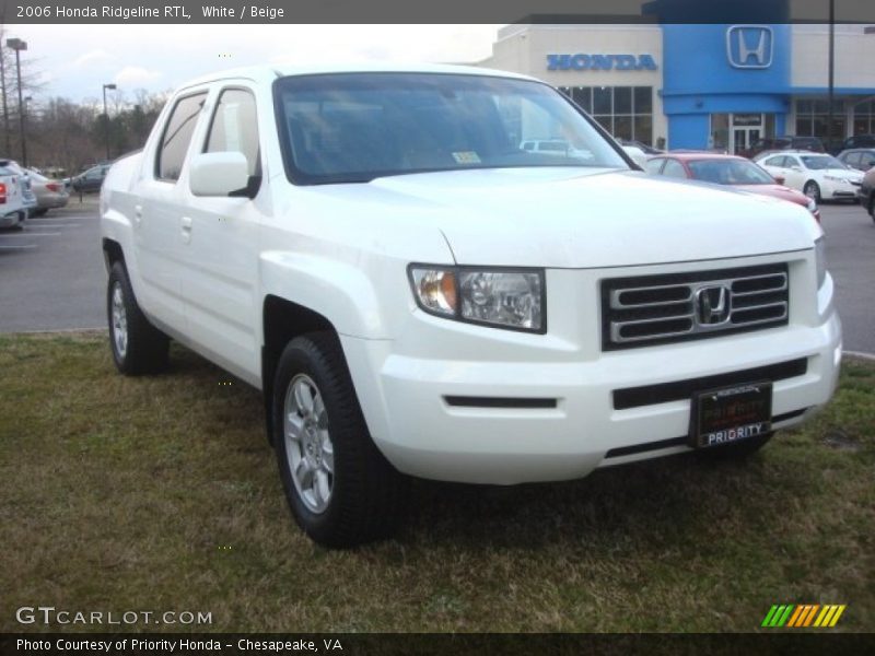 White / Beige 2006 Honda Ridgeline RTL