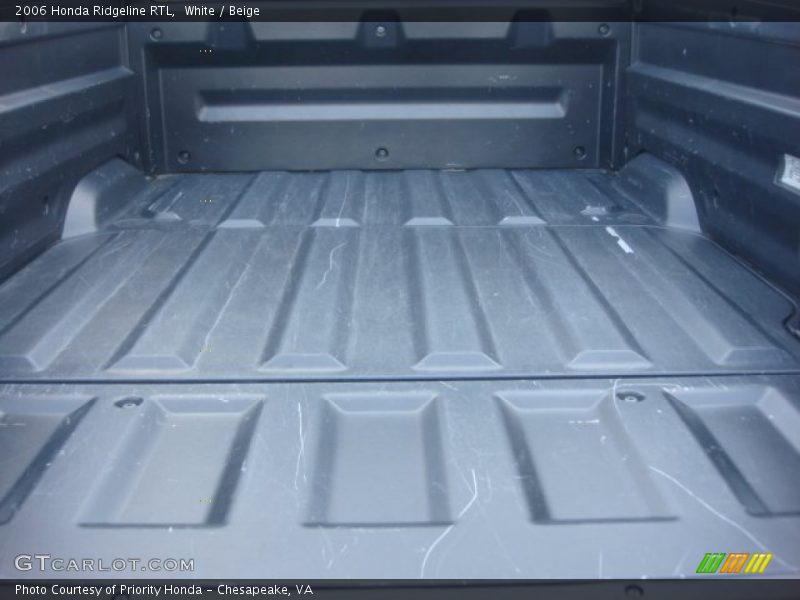 White / Beige 2006 Honda Ridgeline RTL