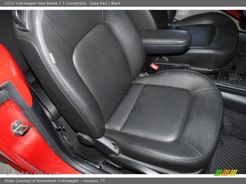 Salsa Red / Black 2010 Volkswagen New Beetle 2.5 Convertible