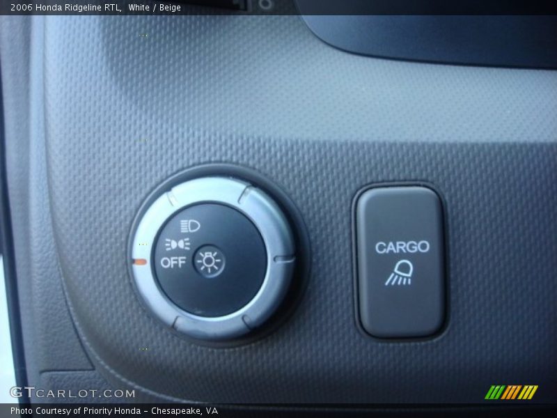 White / Beige 2006 Honda Ridgeline RTL