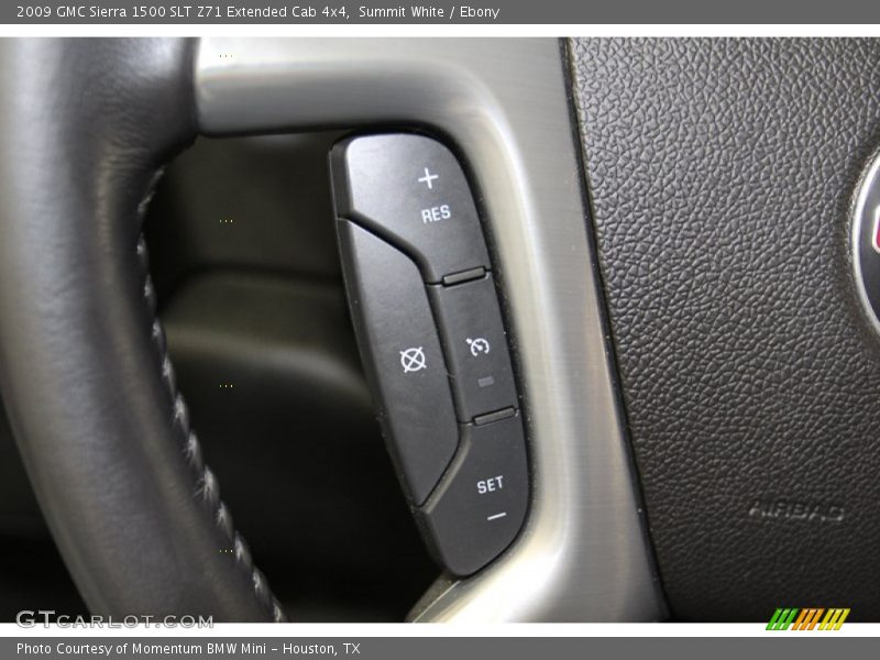 Controls of 2009 Sierra 1500 SLT Z71 Extended Cab 4x4