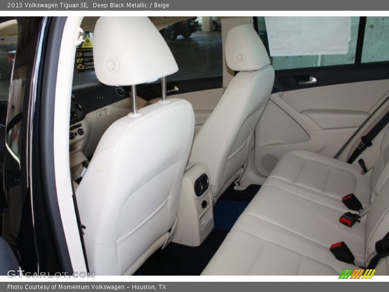 Deep Black Metallic / Beige 2013 Volkswagen Tiguan SE
