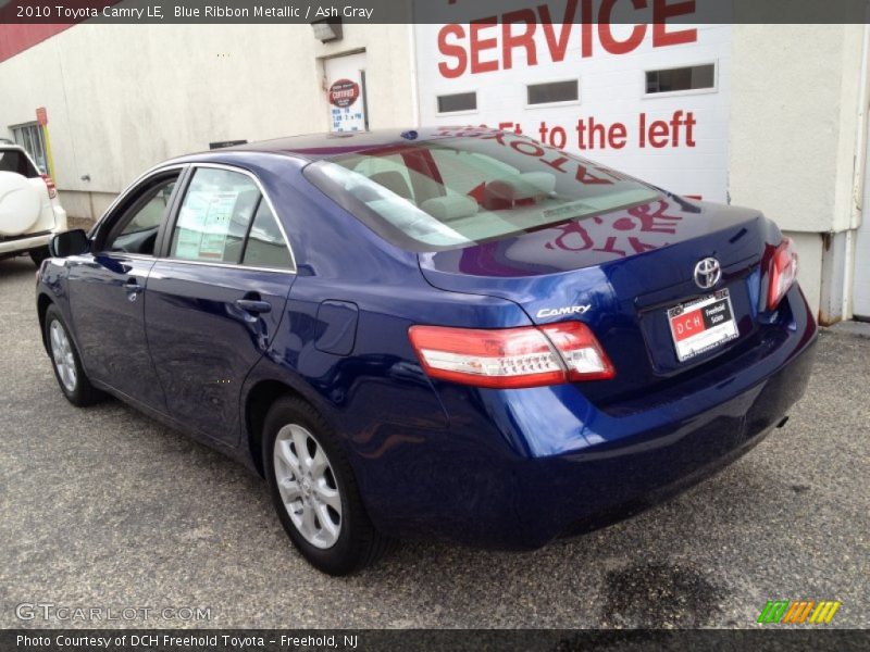 Blue Ribbon Metallic / Ash Gray 2010 Toyota Camry LE