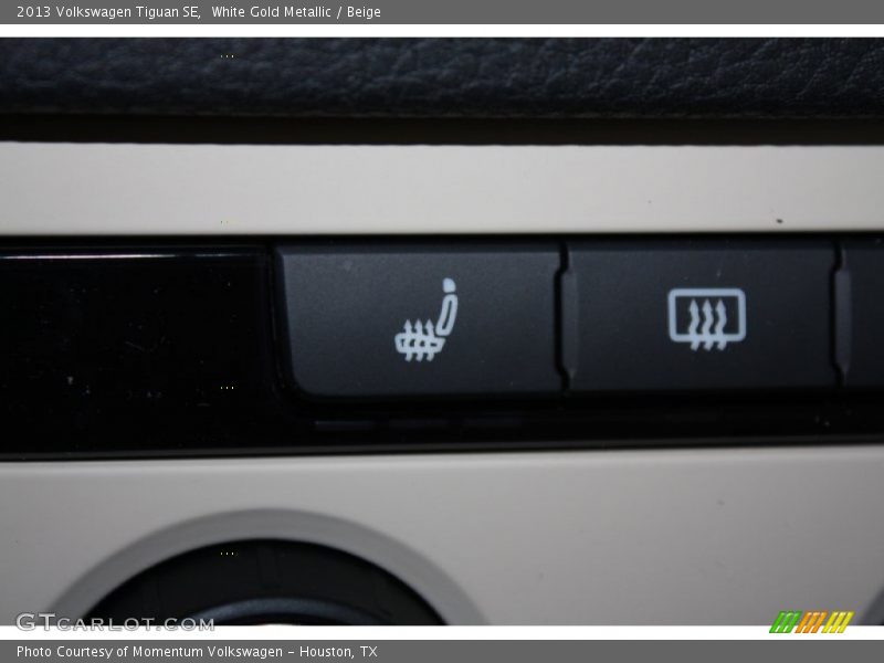 White Gold Metallic / Beige 2013 Volkswagen Tiguan SE