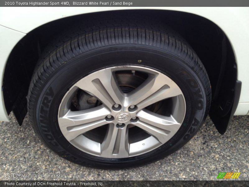Blizzard White Pearl / Sand Beige 2010 Toyota Highlander Sport 4WD