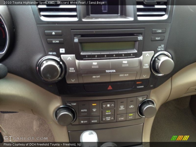 Blizzard White Pearl / Sand Beige 2010 Toyota Highlander Sport 4WD