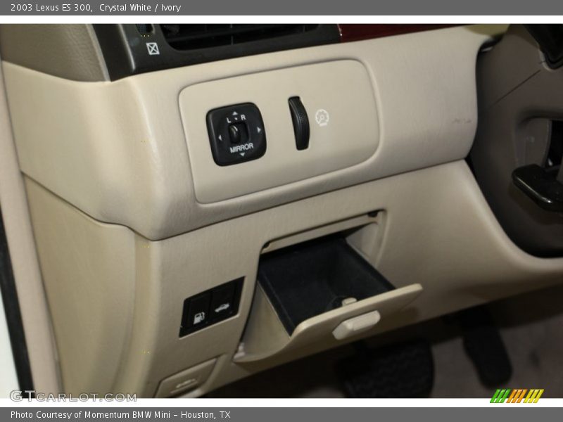 Crystal White / Ivory 2003 Lexus ES 300