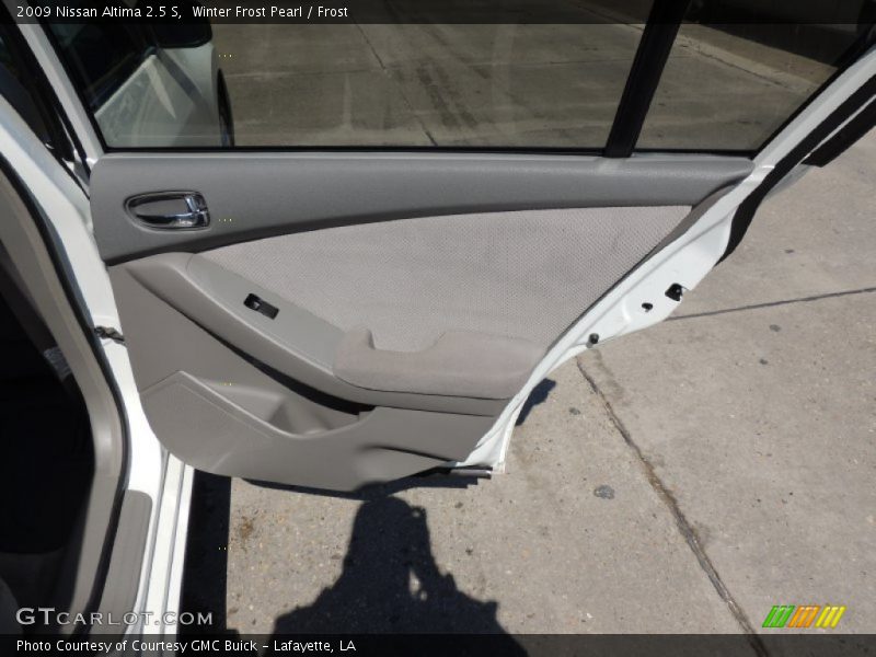 Winter Frost Pearl / Frost 2009 Nissan Altima 2.5 S