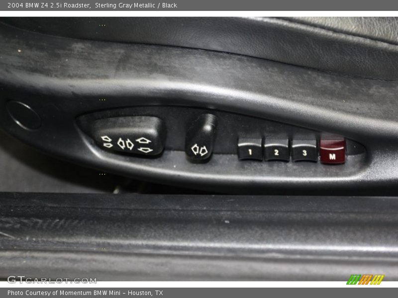 Controls of 2004 Z4 2.5i Roadster