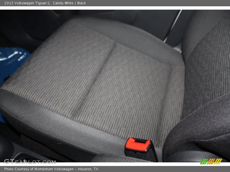 Candy White / Black 2013 Volkswagen Tiguan S