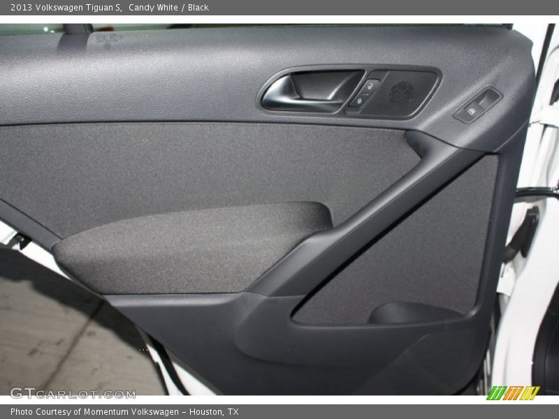 Candy White / Black 2013 Volkswagen Tiguan S