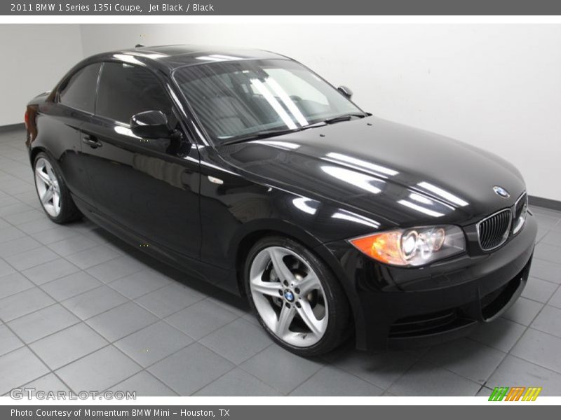 Front 3/4 View of 2011 1 Series 135i Coupe