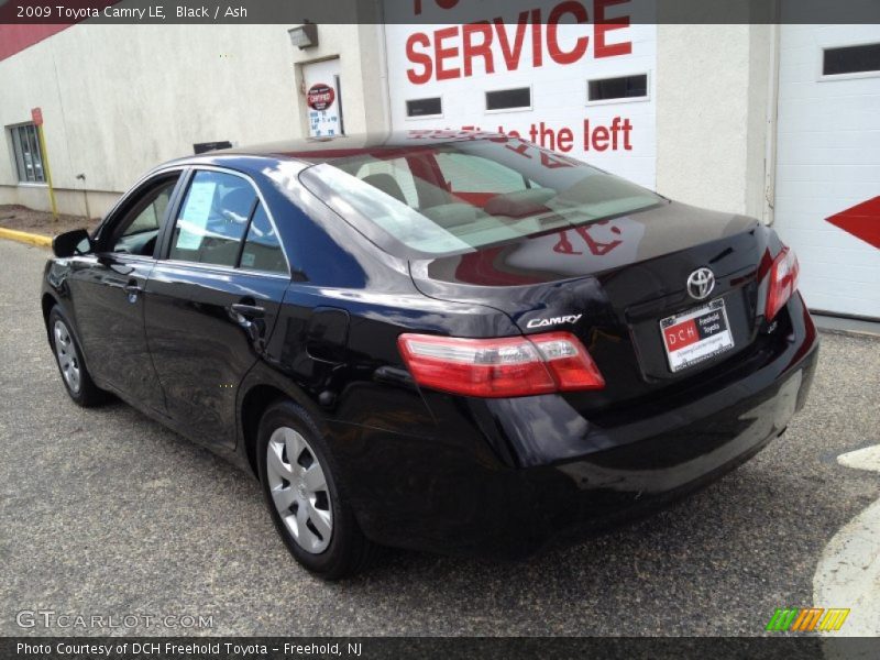 Black / Ash 2009 Toyota Camry LE
