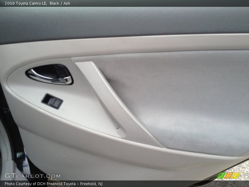 Black / Ash 2009 Toyota Camry LE
