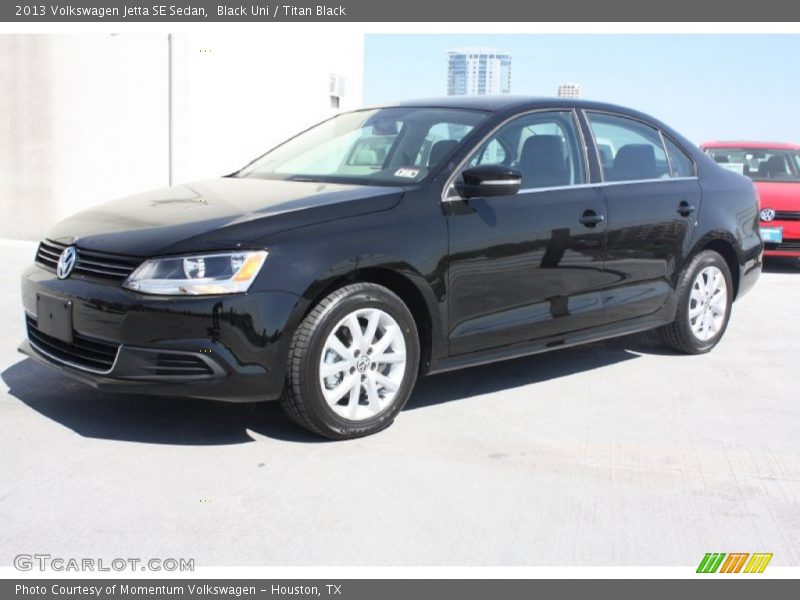 Black Uni / Titan Black 2013 Volkswagen Jetta SE Sedan