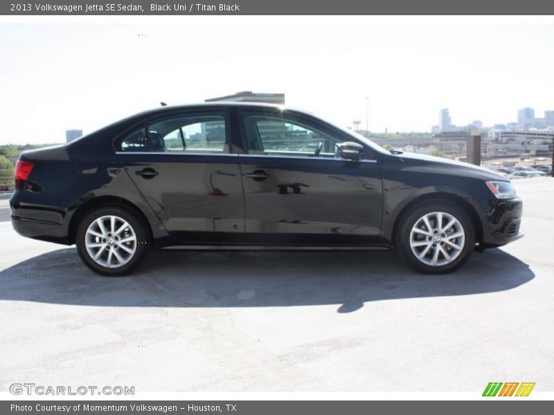 Black Uni / Titan Black 2013 Volkswagen Jetta SE Sedan