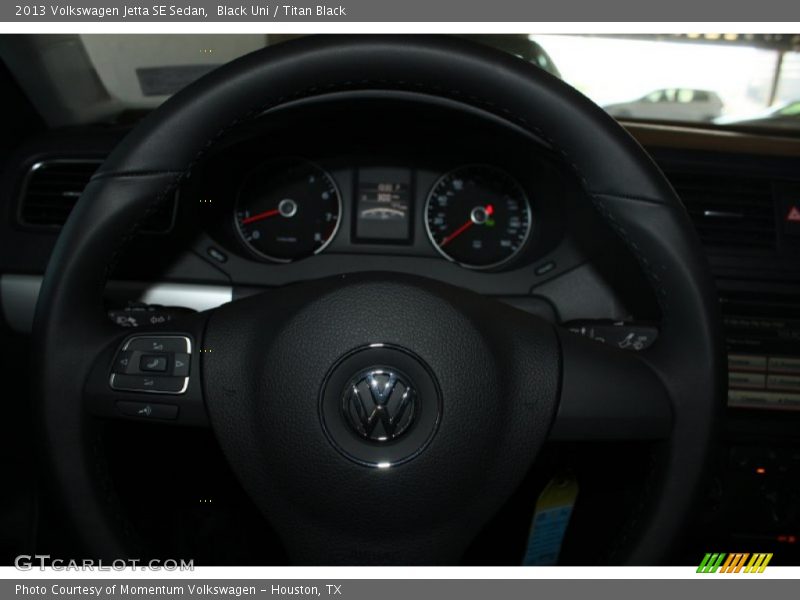 Black Uni / Titan Black 2013 Volkswagen Jetta SE Sedan