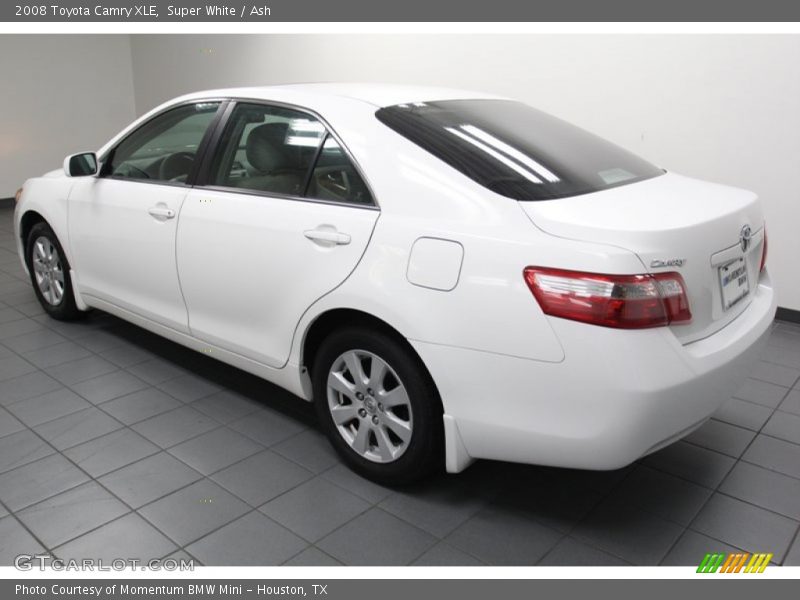 Super White / Ash 2008 Toyota Camry XLE