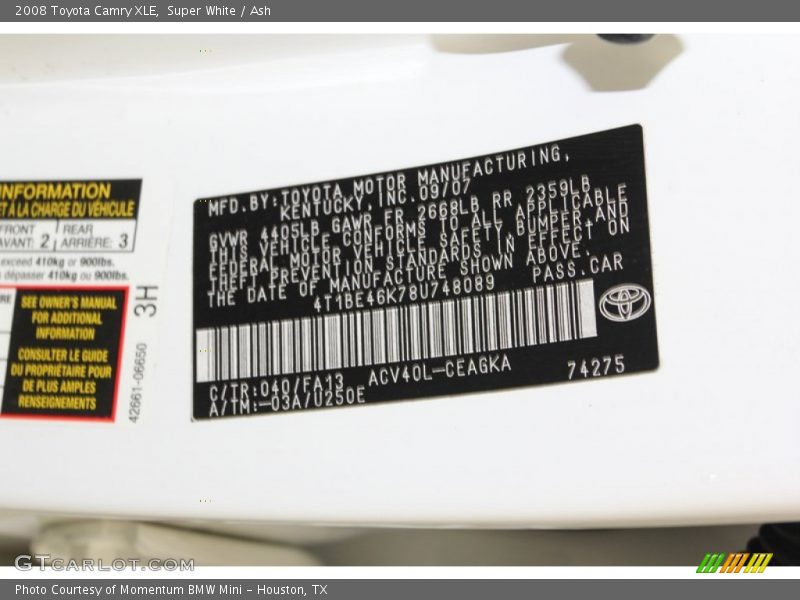 Super White / Ash 2008 Toyota Camry XLE