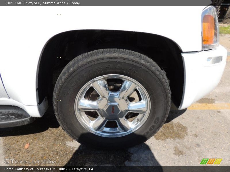 Summit White / Ebony 2005 GMC Envoy SLT