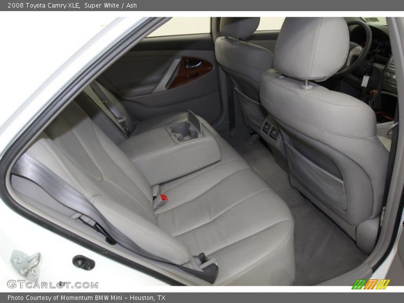 Super White / Ash 2008 Toyota Camry XLE