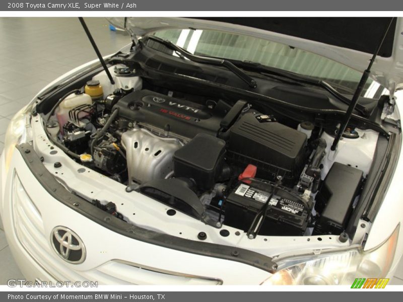 Super White / Ash 2008 Toyota Camry XLE