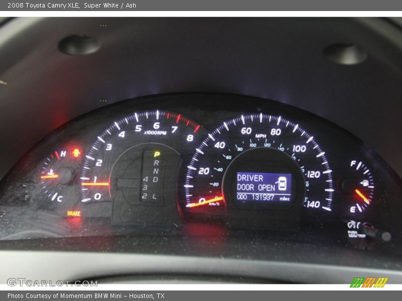 Super White / Ash 2008 Toyota Camry XLE