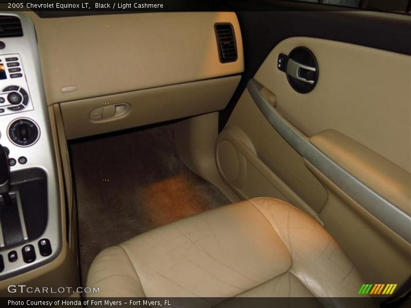 Black / Light Cashmere 2005 Chevrolet Equinox LT