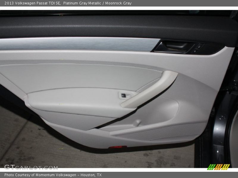 Platinum Gray Metallic / Moonrock Gray 2013 Volkswagen Passat TDI SE