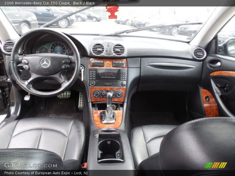 Dashboard of 2006 CLK 350 Coupe