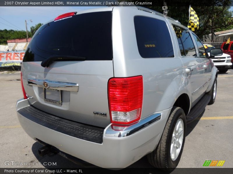 Mineral Gray Metallic / Dark Khaki/Light Graystone 2007 Chrysler Aspen Limited HEMI