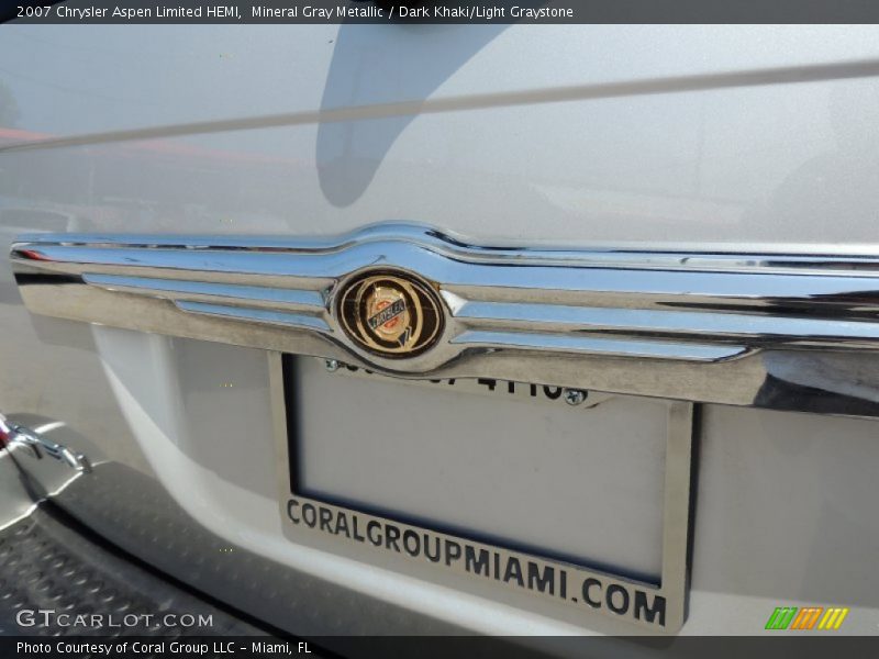 Mineral Gray Metallic / Dark Khaki/Light Graystone 2007 Chrysler Aspen Limited HEMI
