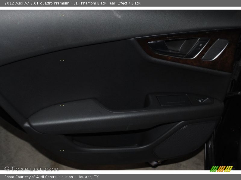 Phantom Black Pearl Effect / Black 2012 Audi A7 3.0T quattro Premium Plus