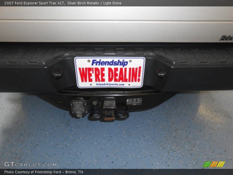 Silver Birch Metallic / Light Stone 2007 Ford Explorer Sport Trac XLT