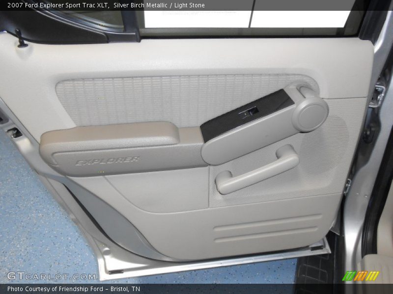 Silver Birch Metallic / Light Stone 2007 Ford Explorer Sport Trac XLT