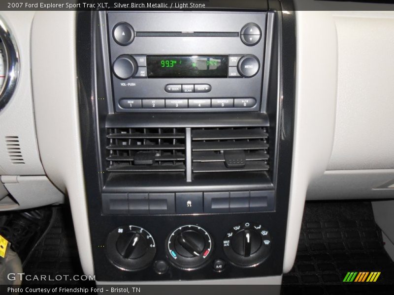 Silver Birch Metallic / Light Stone 2007 Ford Explorer Sport Trac XLT