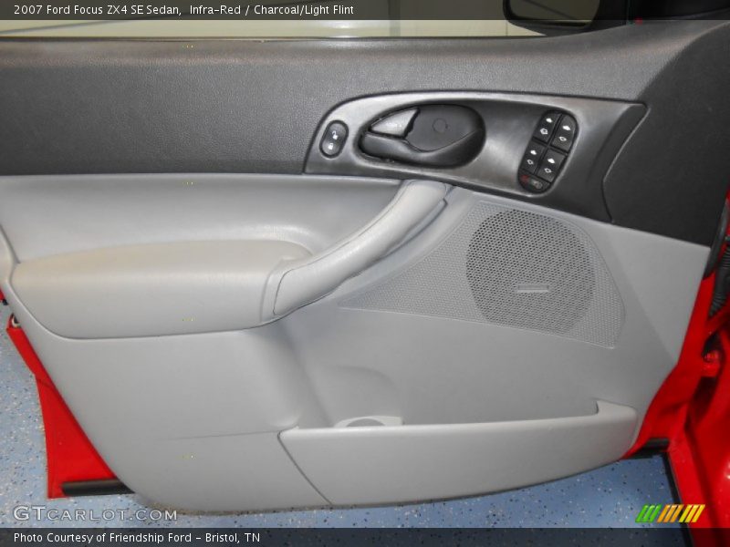 Infra-Red / Charcoal/Light Flint 2007 Ford Focus ZX4 SE Sedan