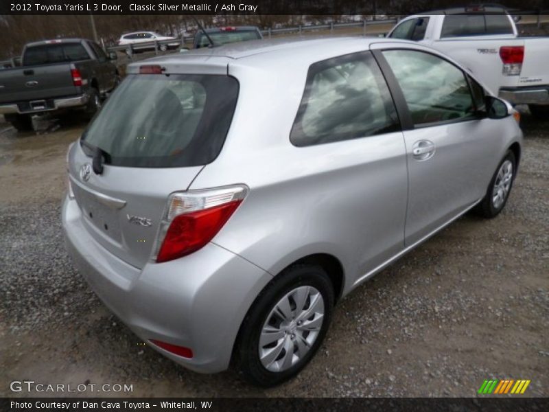 Classic Silver Metallic / Ash Gray 2012 Toyota Yaris L 3 Door
