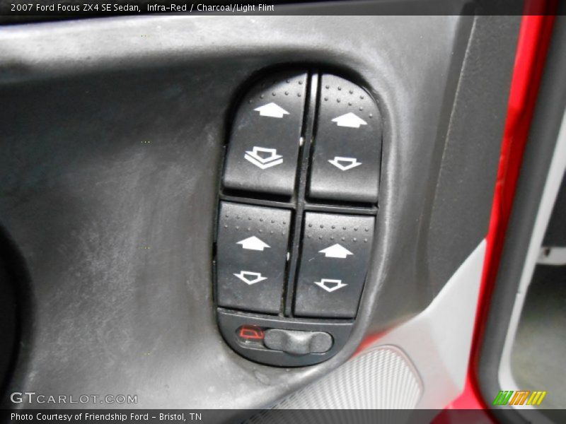 Infra-Red / Charcoal/Light Flint 2007 Ford Focus ZX4 SE Sedan