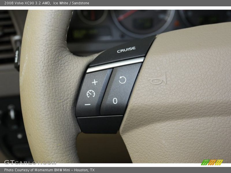 Ice White / Sandstone 2008 Volvo XC90 3.2 AWD