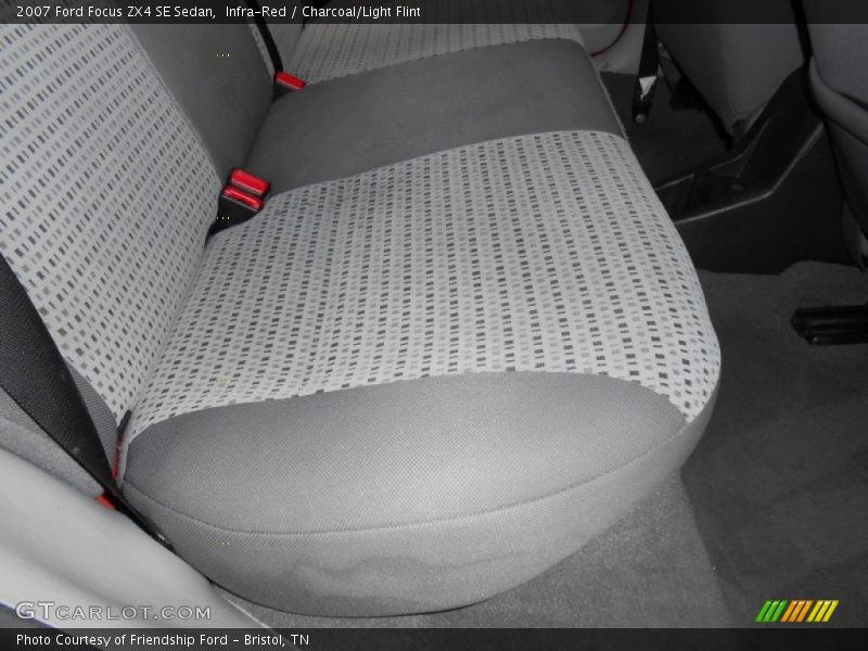 Infra-Red / Charcoal/Light Flint 2007 Ford Focus ZX4 SE Sedan