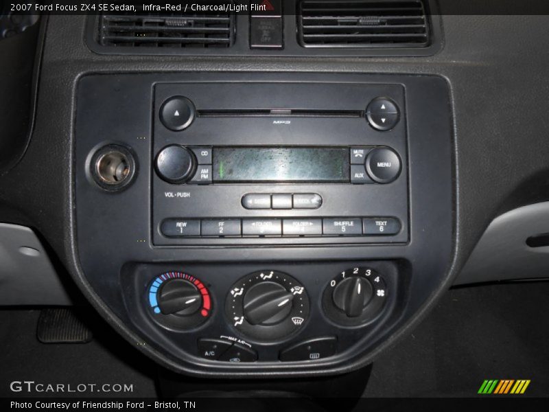 Infra-Red / Charcoal/Light Flint 2007 Ford Focus ZX4 SE Sedan
