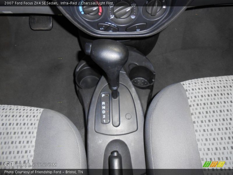 Infra-Red / Charcoal/Light Flint 2007 Ford Focus ZX4 SE Sedan