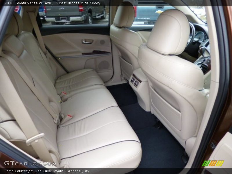 Sunset Bronze Mica / Ivory 2010 Toyota Venza V6 AWD